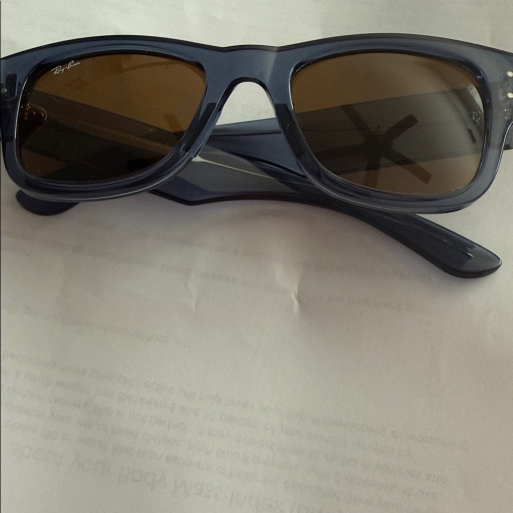Ray-Ban Navy  Sunglasses with Case. Mega Wayfarer RB0840-S. Made in Italy